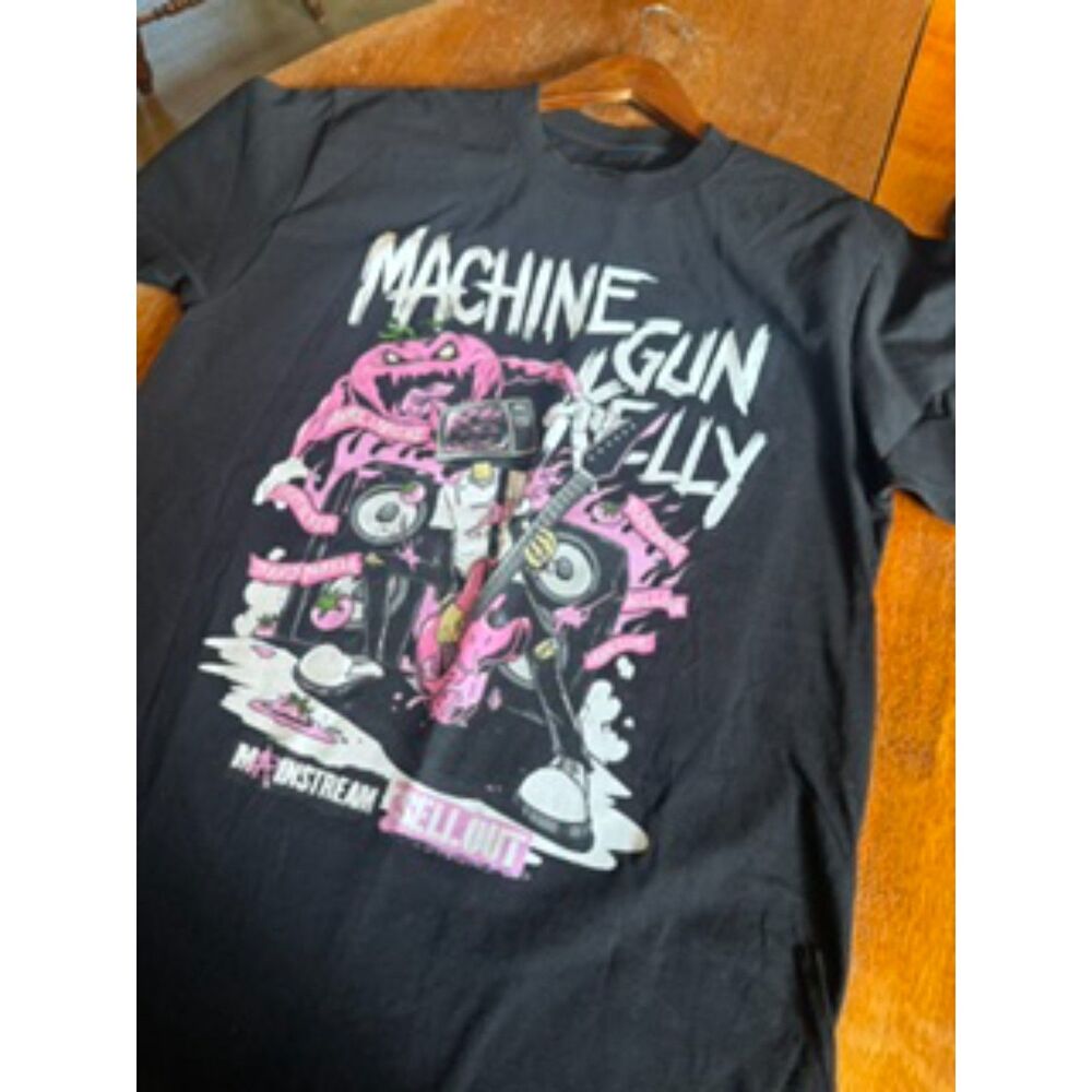 Machine Gun Kelly Mainstream Sellout Tour 2022 Black Graphic T-Shirt MGK